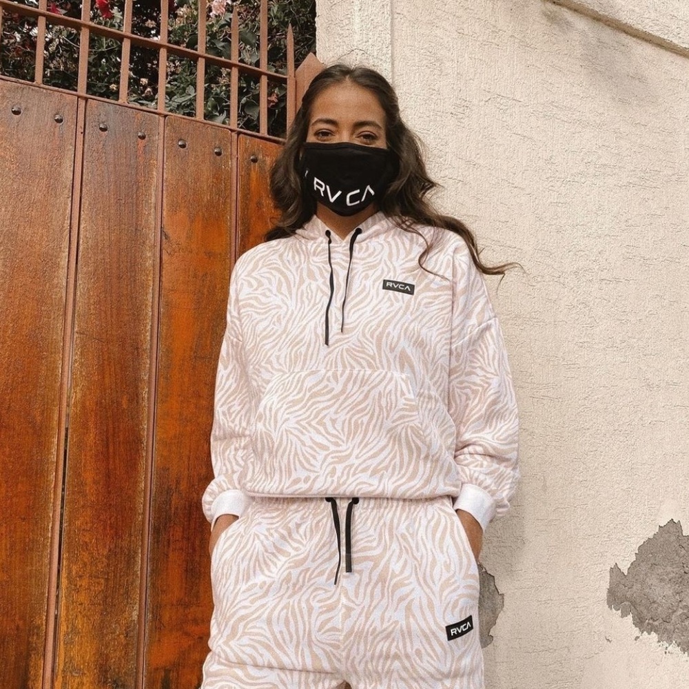 RVCA VA Essential Pullover Hoodie